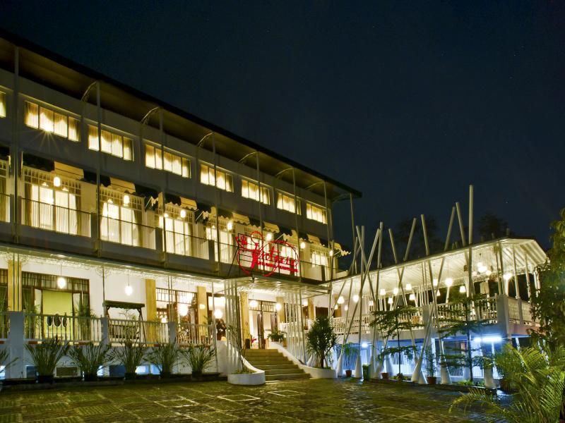 The Victoria Wisma tamu Bandung
