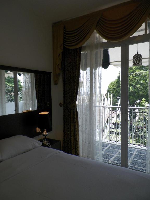 Wisma tamu The Victoria 2*
