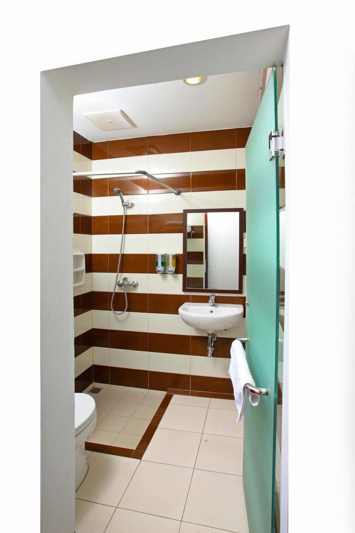Wisma tamu The Victoria 2*